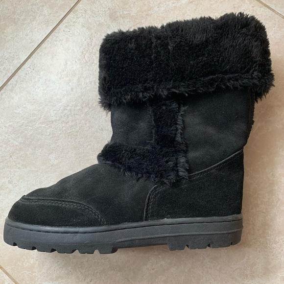 Style&Co fuzzy faux fur ankle boots black - Picture 3 of 4